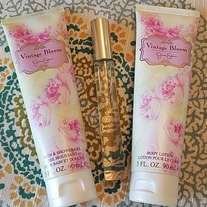 Jessica Simpson Vintage Bloom Trio